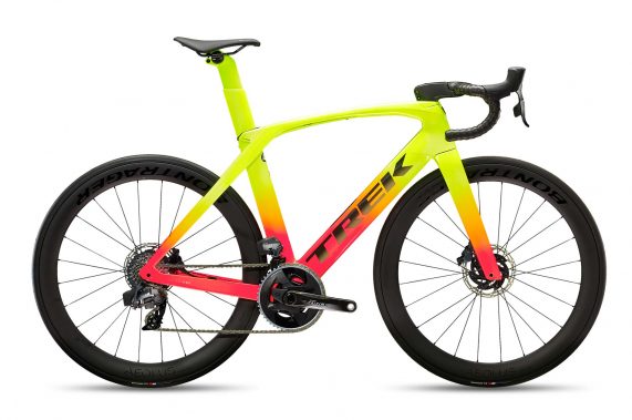 Xe-đạp-đua-Trek-Madone-SLR-7-eTap-2022-redyel-road-bike